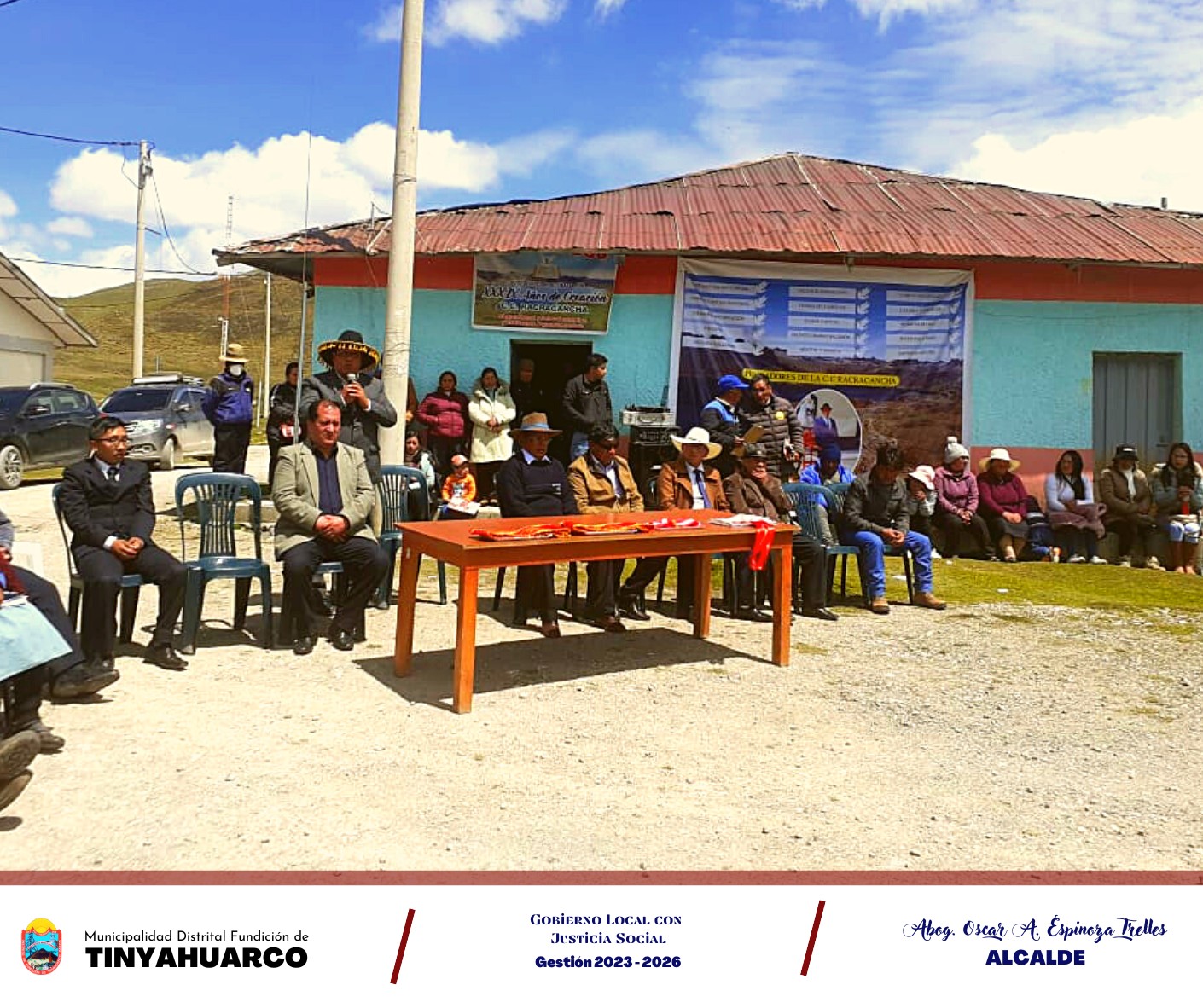 Fotograf铆a de la Juramentaci贸n de la Nueva Junta Directiva de Racracancha y presencia por su XXXIX ANIVERSARIO