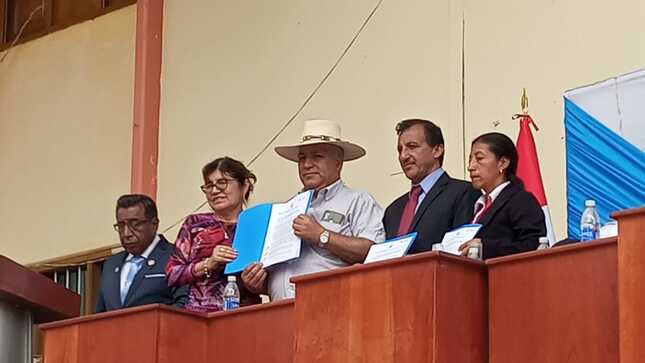 Cultura entregó declaratoria de Patrimonio Cultural a los conocimientos, saberes y usos tradicionales del cactus San Pedro en Huancabamba 