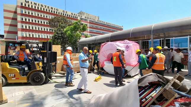 Día perennizado en nuestro complejo hospitalario: 13 de enero de 2024, recibimos moderno resonador SIEMENS HEALTHINEERS