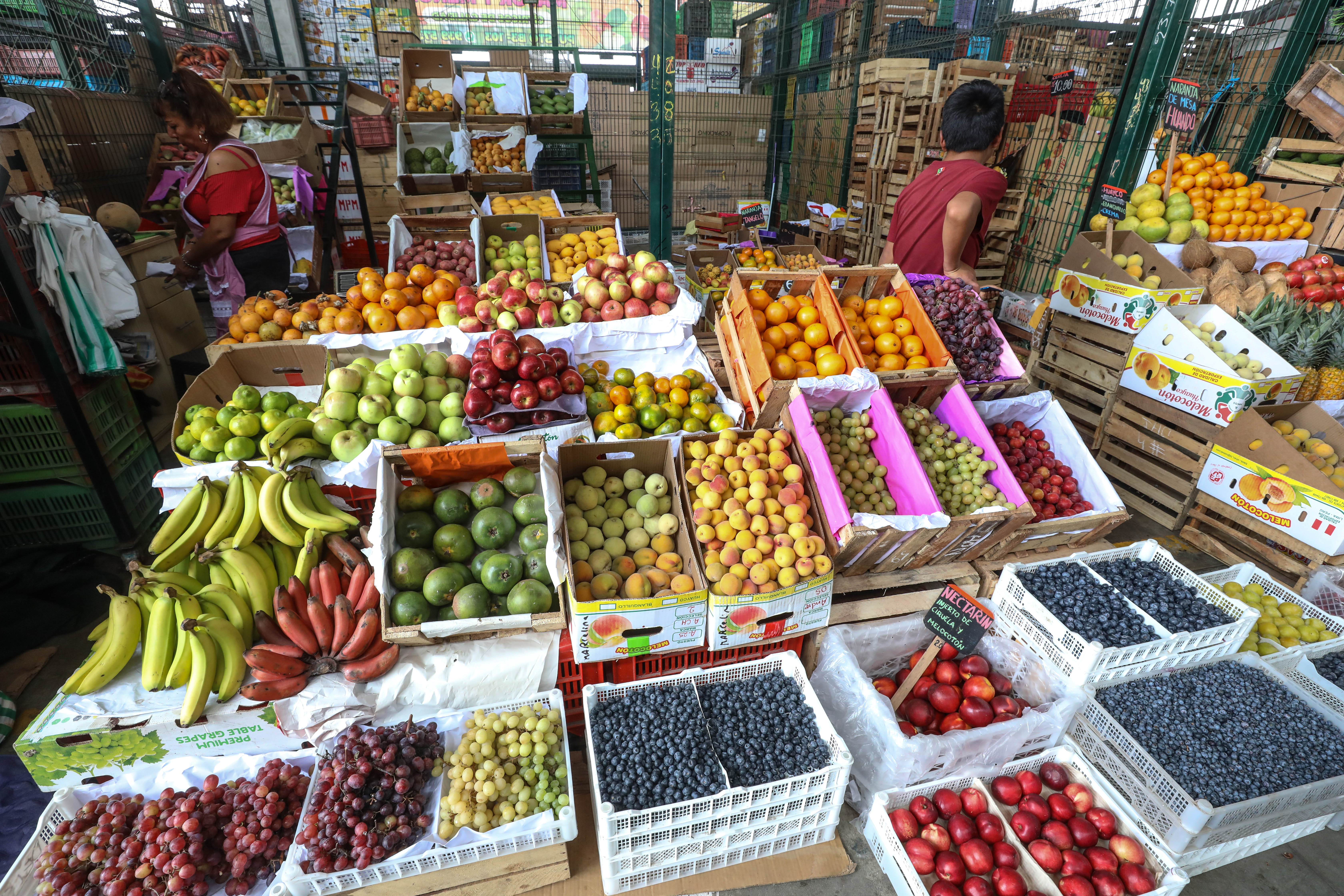 •	Hoy la oferta de productos de primera necesidad superó las 11 mil toneladas