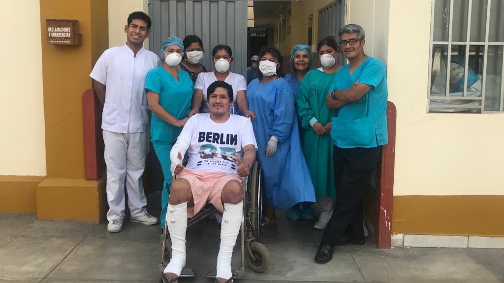 Josué Guillermo Manco Ponce, de 34 años, estuvo internado durante ocho semanas el Hospital Nacional Arzobispo Loayza tras deflagración de un camión cisterna en Villa El Salvador