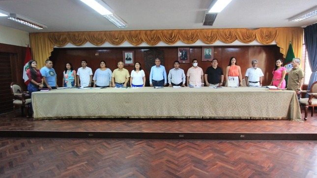 Por mayoría se aprobó conformación de comisiones municipales.