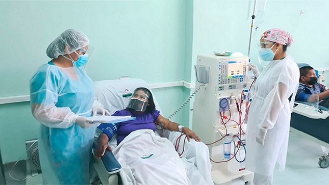 EsSalud Piura garantiza el servicio y tratamiento de hemodiálisis a pacientes con insuficiencia renal