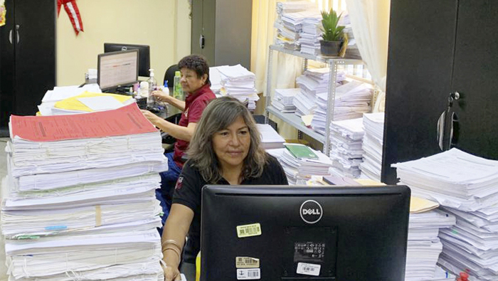 Presidenta de Corte felicita a trabajadores que vienen apoyando en el avance de inventario al 100%