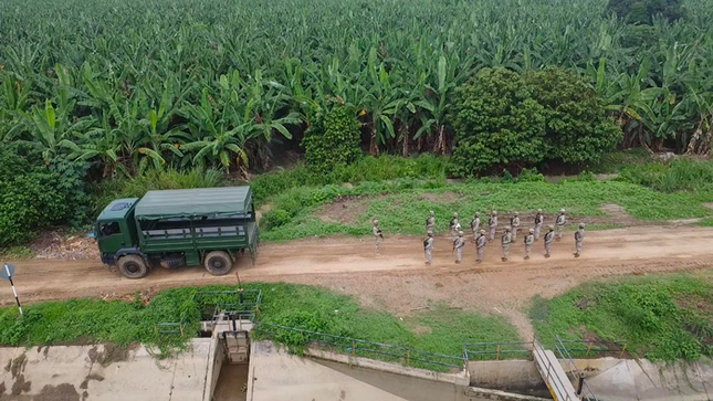 Con personal, drones y vehículos, Ejército realiza patrullajes en la línea de frontera con Ecuador 