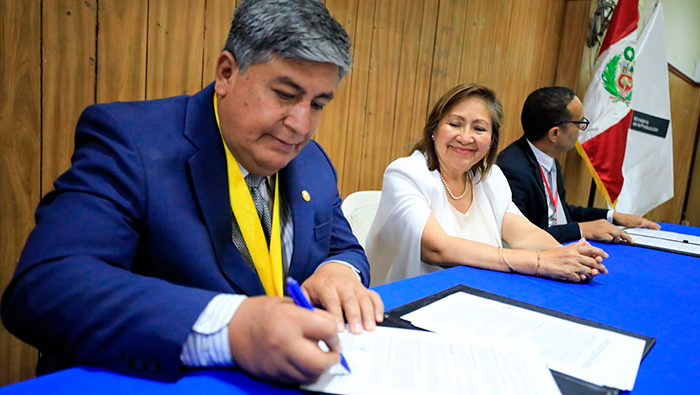 firma de convenio produce yungay