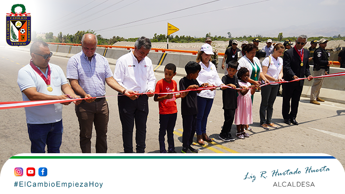 PRESIDENTA DE LA REPÚBLICA PRESENTE EN LA INAUGURACIÓN DEL PUENTE CHAMORRO EN EL CARMEN