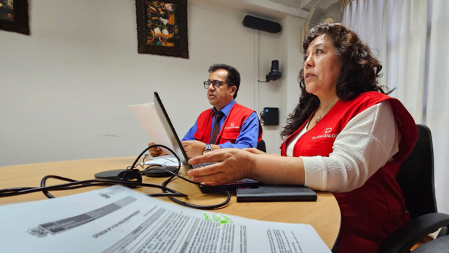 La Contraloría General detectó que el Órgano Encargado de Contrataciones de la Municipalidad Distrital de Ocobamba no verificó los documentos que sustentan el equipamiento estratégico solicitado para ejecutar la obra del centro de salud de la zona. 