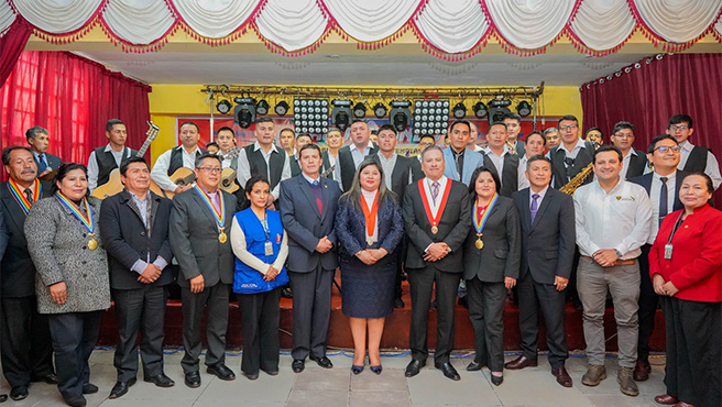 Presidenta de la Corte de Cusco participó en la presentación oficial del Grupo Musical Orquestando del Centro Penitenciario de Quenqoro