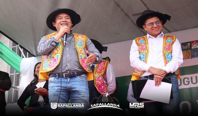 Inauguración: Pistas y veredas del Jr. Huracan en el C.P. La Punta