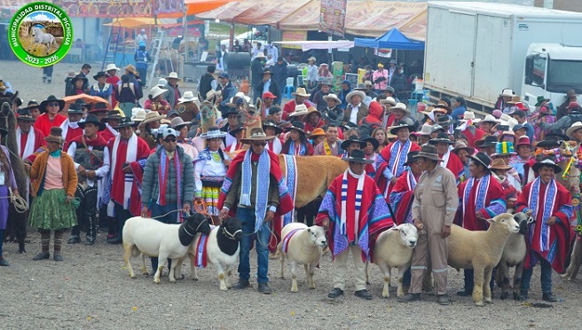 Presentación Cultural del Distrito de Pichigua en la Expo Feria Internacional Reyes 2024