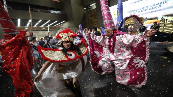 Ministra de Cultura participó de la presentación del “Carnaval Inolvidable 2024 Edición Bicentenario” de Cajamarca