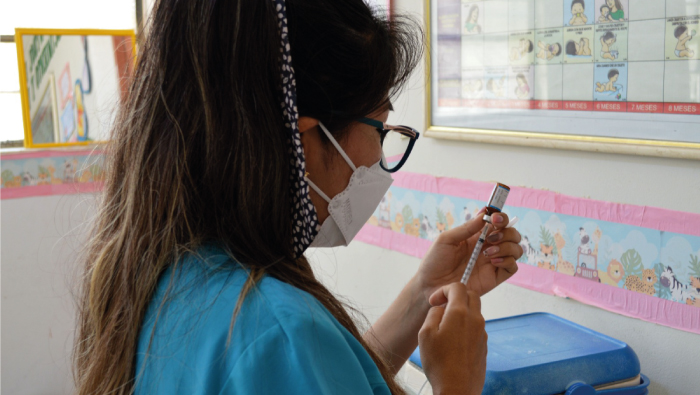 Vacuna BCG: El primer contacto con la salud