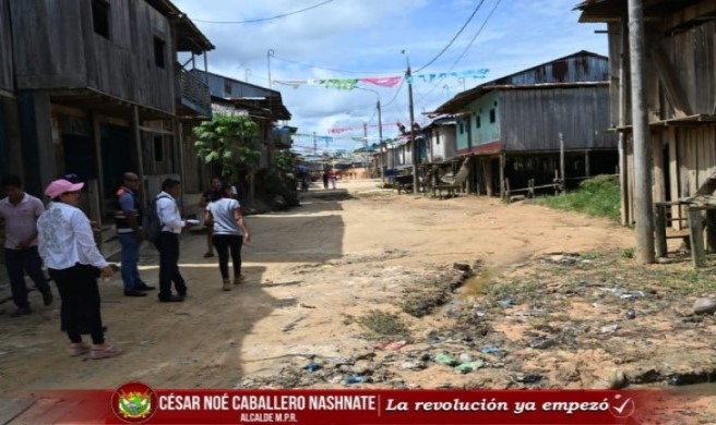 Imágenes de la Inspección de calles que sufren inundación por los Regidores de la Municipalidad Provincial de Requena.