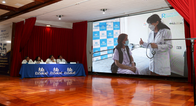 Bodas de Oro del Departamento de Nefrología de EsSalud Rebagliati