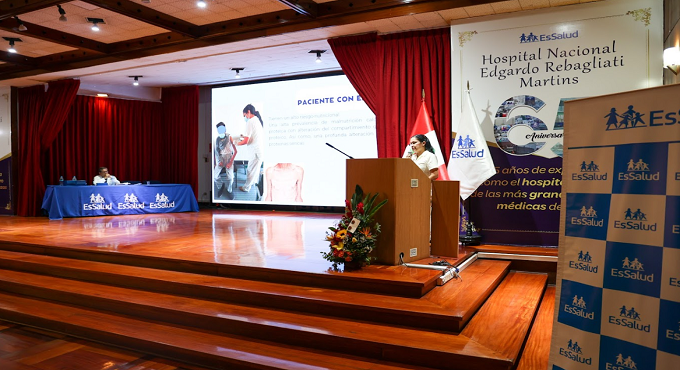 Bodas de Oro del Departamento de Nefrología de EsSalud Rebagliati