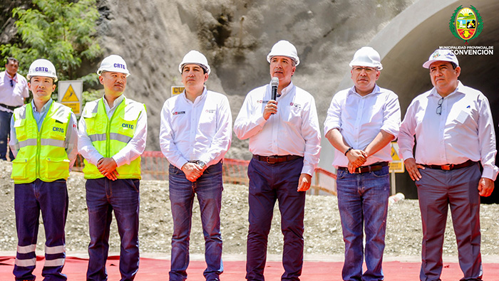 Construcción del túnel para una nueva ruta a Machu Picchu