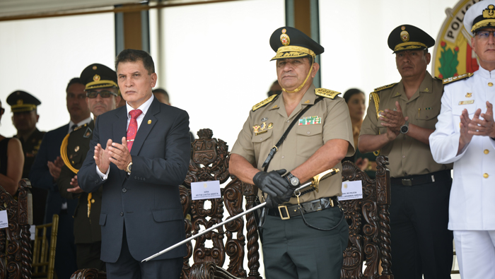 En ceremonia oficial, el nuevo jefe policial indicó que, siguiendo los lineamientos del sector Interior, intensificarán la lucha contra la delincuencia.