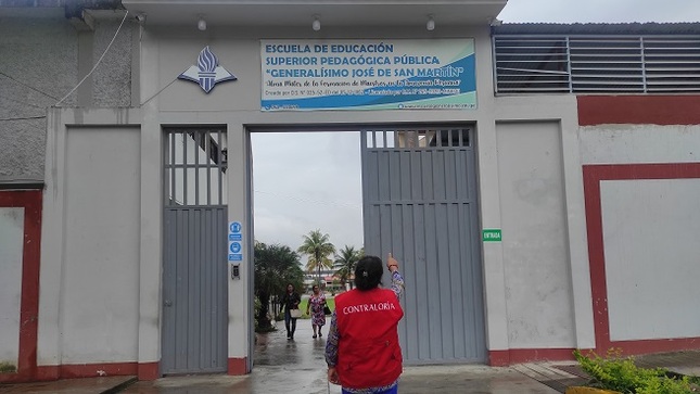La Contraloría General detectó doble percepción de ingresos y pagos irregulares en la Escuela de Educación Superior Pedagógica Pública “Generalísimo José de San Martín”, de la ciudad de Moyobamba, desde el año 2021 al 2023, lo que ocasionó un perjuicio económico de S/ 128 630 contra el Estado. La mencionada institución depende de la Dirección Regional de Educación (DRE) San Martín.