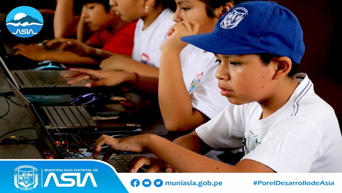 con éxito se realizo el taller de verano de computación