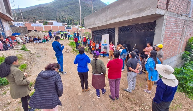 Reuniรณn con la poblaciรณn