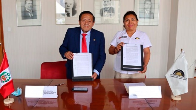 Ayacucho Instituto Nacional de Salud Mental y Universidad San Cristóbal de Huamanga firman convenio para la formación de profesionales