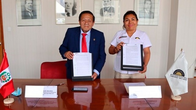 Ayacucho Instituto Nacional de Salud Mental y Universidad San Cristóbal de Huamanga firman convenio para la formación de profesionales