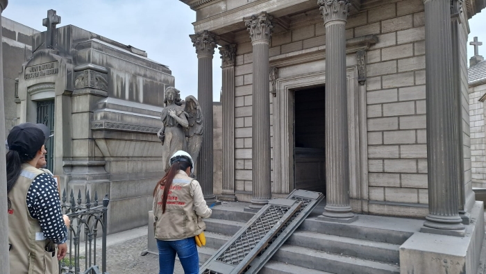 Especialistas del Ministerio de Cultura inspeccionaron profanación de mausoleos y tumbas del Cementerio Presbítero Maestro 