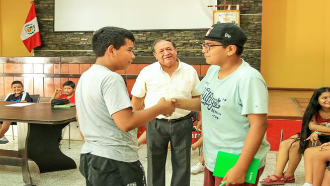 ¡Taller de Locución y Oratoria!