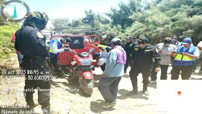 Recuperan moto furgón con balones de gas.