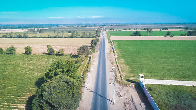 Rosa Vásquez inició mejoramiento de la carretera San Isidro - Quilmaná en Cañete