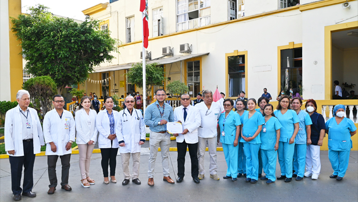 INSN reconoce labor al personal ginecológico, neumólogo y de la Unidad de Seguros Públicos y Privados por fechas conmemorativas