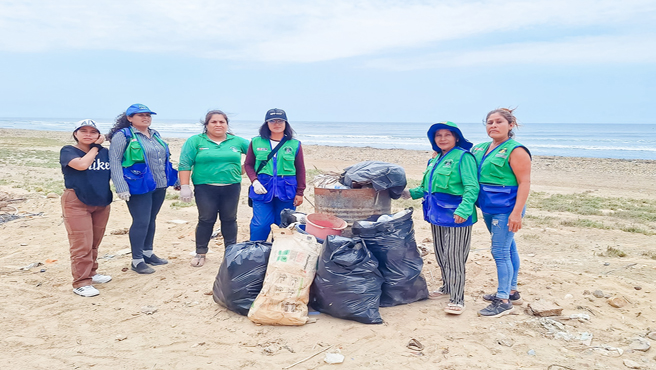 ¡Campaña De Limpieza En Playa La Barranca!