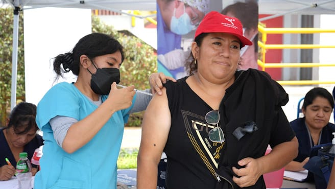 Minsa y Diris Lima este se unen al IPD para una jornada de salud y deporte-
