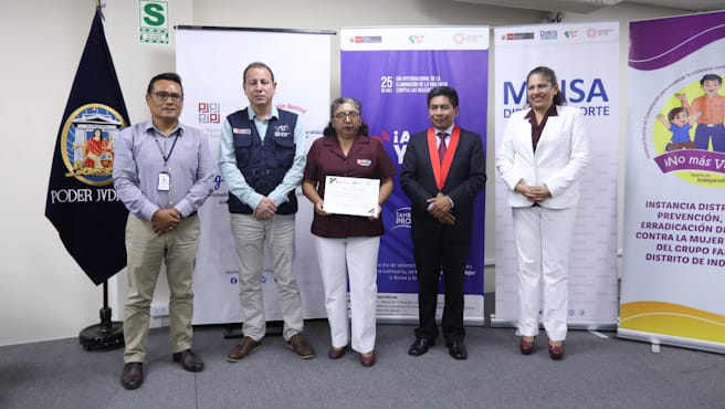 Lima norte 76 obstetras recibieron certificación por curso de prevención, atención y violencia