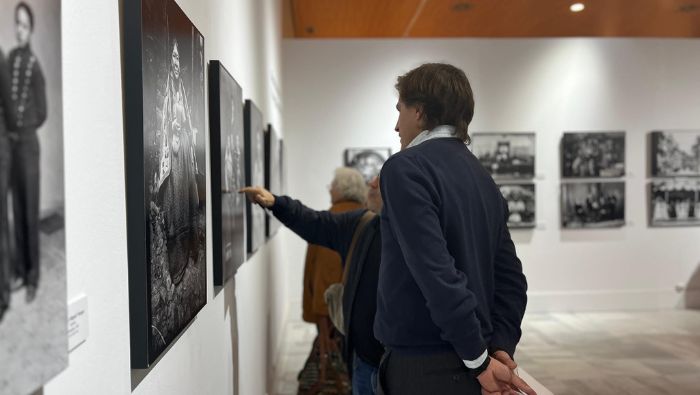 Embajada del Perú en España conmemora visita del B.A.P. Unión a Cádiz con muestra fotográfica "Memoria del Perú"