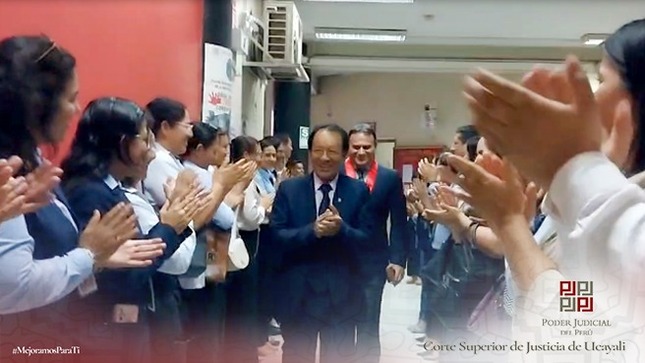 Luego de 40 años en la administración de justicia, se jubila el doctor Milton Sosa Cutimbo