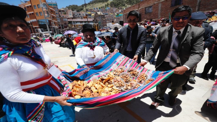 Ministra de Cultura en Puno: “Virgen de la Candelaria es una fiesta que nos une en religiosidad, ferverosidad y en costumbres ancestrales”
