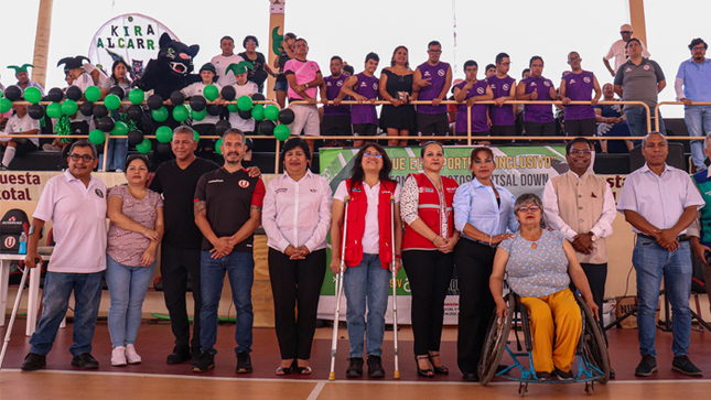 El programa Contigo estuvo presente en la inauguración del I Campeonato de Futsal para personas con síndrome de Down organizado por la Comisión de Inclusión Social y Personas con Discapacidad del Congreso de La República.