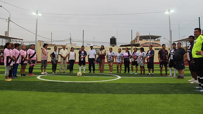 Momento deportivo y de confraternidad en inauguración de Minicomplejo Deportivo "Pablito Ubilla".