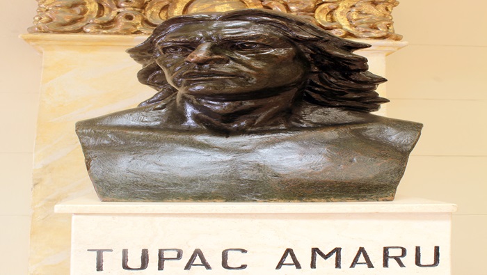 Túpac Amaru