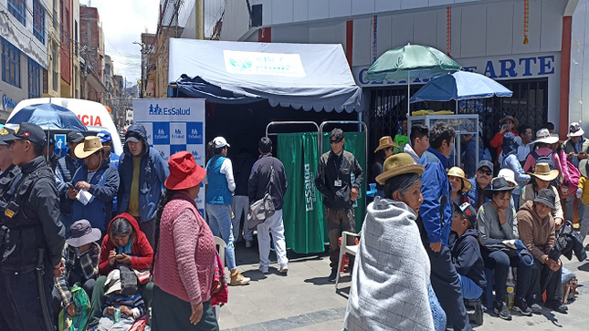 EsSalud Puno brindó atención médica durante la festividad de la Virgen de la Candelaria 
