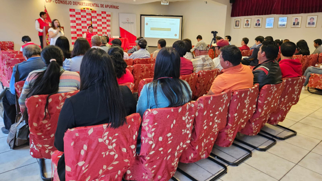 Apurímac.- Los ciudadanos y representantes de la sociedad civil organizada de la provincia de Abancay tendrán la oportunidad de presentar sus alertas y denuncias sobre el presunto uso inadecuado de bienes y recursos públicos en las municipalidades y otras entidades del Estado, durante la audiencia pública “La Contraloría te escucha”.