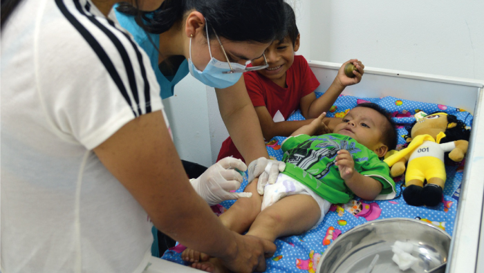 Centro de Salud Santa Rosa impulsa la vacunación contra la Polio para un futuro saludable