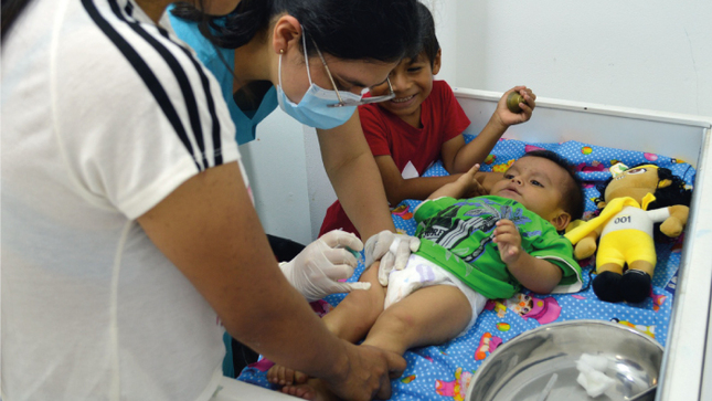 Centro de Salud Santa Rosa impulsa la vacunación contra la Polio para un futuro saludable