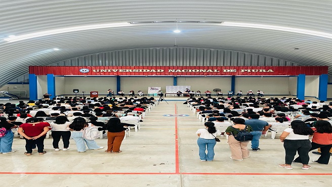 DRTPE Piura a través del Centro de Empleo participaron en la Feria Informativa y de Orientación Vocacional 2024 para el programa Nacional de Becas y Crédito Educativo - PRONABEC
