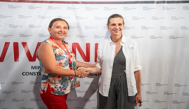 Reunión con la Ministra de Vivienda