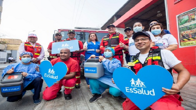 EsSalud: Bomberos del Perú fueron inmunizados en el “Día Nacional de la Vacunación contra la COVID-19 en el Perú