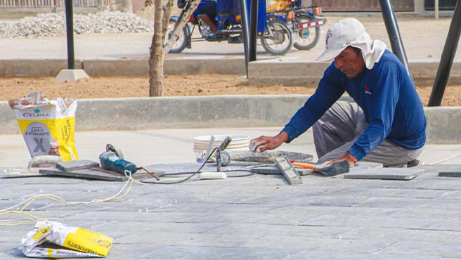 Cambio y esperanza en Paita: 60% de avance en la reconstrucción del parque A.H. Marko Jara II etapa