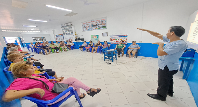 Centro de Atención de Medicina Complementaria de EsSalud Loreto inicia taller de meditación